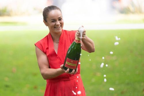 FOTO Ashleigh Barty s-a măritat - Fosta lideră WTA a postat o imagine de la nuntă