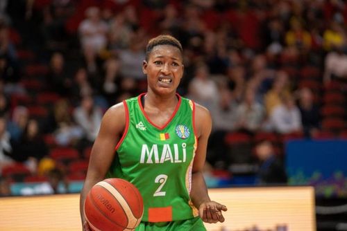 VIDEO Scene incredibile la CM Baschet Feminin - Două jucătoare s-au luat la bătaie după ce echipa lor a pierdut