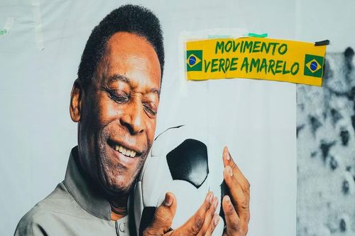 A murit Pele, fotbalistul de legendă al Braziliei / Doliu în fotbalul mondial