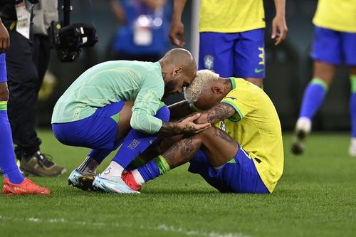 Record plin de lacrimi pentru Neymar: L-a egalat pe Pele în topul celor mai buni marcatori