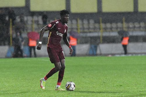 Un titular de la CFR Cluj se transferă în străinătate - Profit uriaș făcut de ardeleni