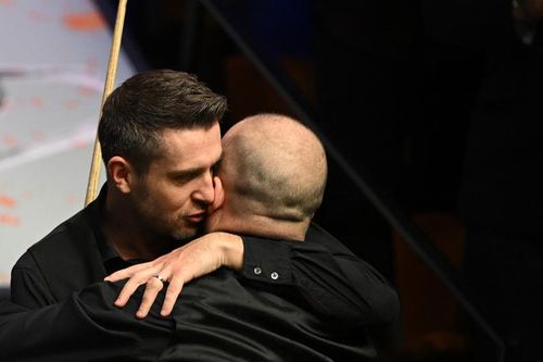 Talent sau noroc? Învins surprinzător, Mark Selby vorbește despre noul campion mondial de snooker