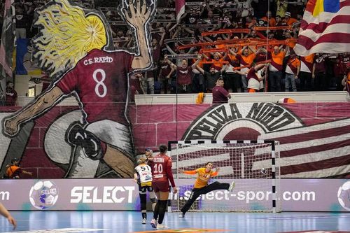 Handbal (f): Rapid București, înfrângere la două goluri pe terenul lui Esbjerg