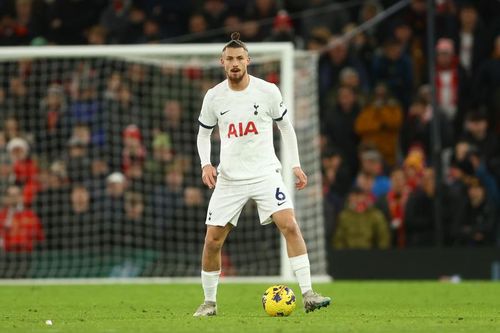 Radu Drăgușin, titular la Tottenham pentru al treilea meci consecutiv - Nota primită după duelul cu Newcastle