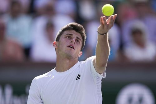 VIDEO L-a învins pe Novak Djokovic, dar a fost eliminat de la Indian Wells în meciul următor