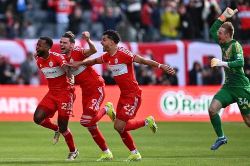 VIDEO Meci din MLS, decis de vânt în minutul 90+9 - Gol din propria jumătate de teren