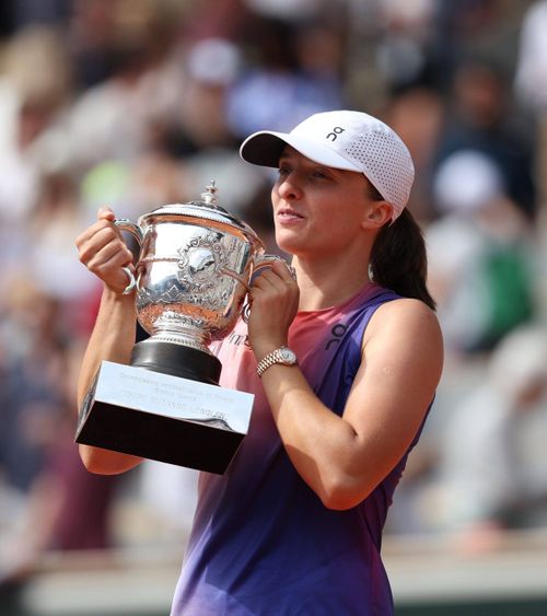 Istorie  Iga Swiatek a devenit  campioană  la Roland Garros pentru a patra oară