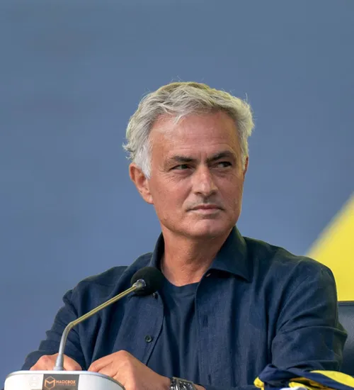 Cine câștigă EURO?  Predicțiile lui  Mourinho  pentru turneul final și pentru „Balonul de Aur”
