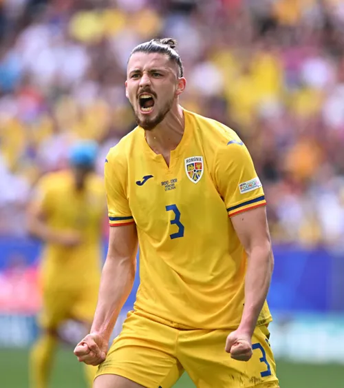 „Dragonul din Carpați”  Fabrizio Romano, impresionat de cifrele lui  Radu Drăgușin  în meciul cu Ucraina
