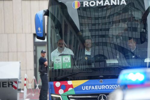 România a plecat din Wurzburg spre Munchen, pentru meciul cu Olanda (foto: GOLAZO.ro)