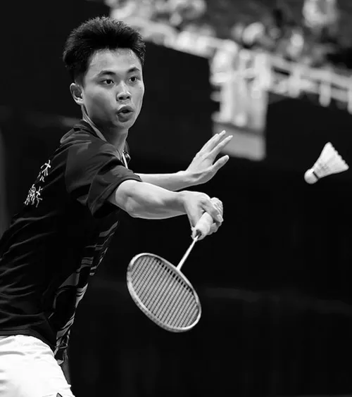 Tragedie  Un sportiv chinez în vârstă de 17 ani a murit pe terenul de badminton -  44 secunde de agonie  fără ajutor medical