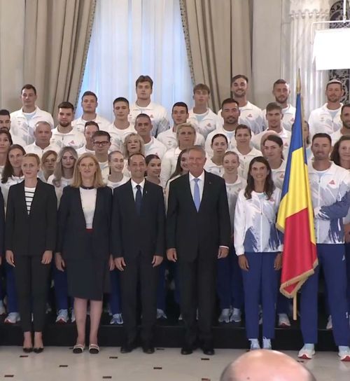 Jocurile Olimpice Delegația României la Paris, primită de Iohannis: unei sportive  i s-a făcut rău