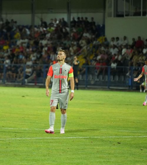 „Fault clar!” Olaru a vorbit despre penalty-ul primit de  FCSB : „E o singură problemă”