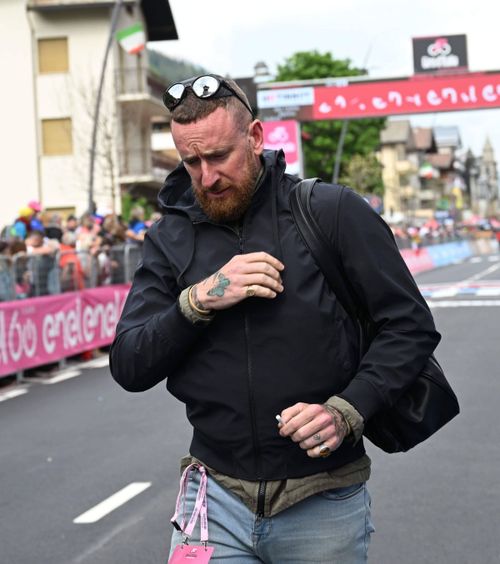 „M-a distrus”  Sir Bradley Wiggins a dezvăluit că a fost  abuzat sexual  de primul său antrenor