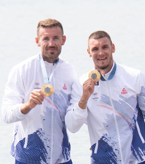 Zeii apelor  Marius Enache și Andrei Cornea, prima reacție după  aurul olimpic  de la dublu vâsle: „Cel mai frumos cadou”