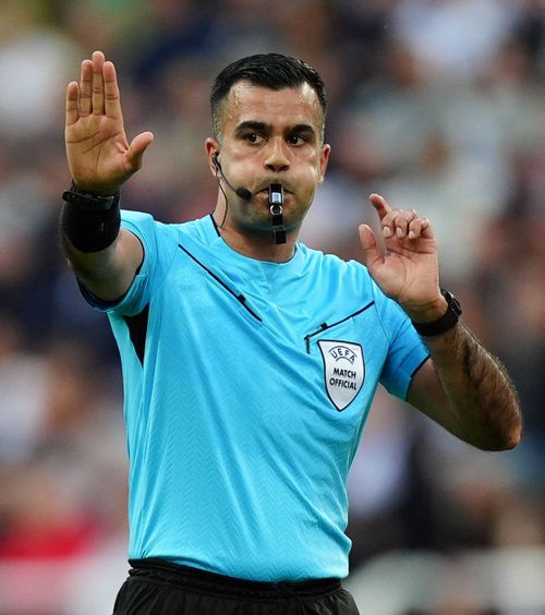 Arbitri nordici Brigăzi din  Norvegia și Danemarca  la „dubla” dintre FCSB și Sparta Praga