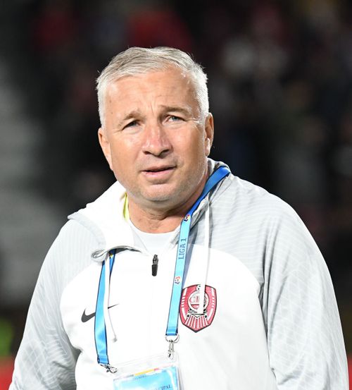 „Stau doar pe capul meu!” Petrescu îi  acuză  pe arbitri după ce a fost eliminat din nou + mesaj pentru Louis Munteanu