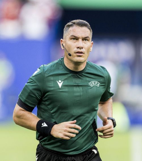 Duel scandinav Istvan Kovacs  va arbitra  un meci inedit din play-off-ul Europa League