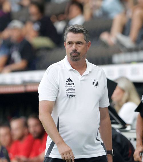 pericol de demitere  Anunțul austriecilor înainte de  FCSB - LASK Linz  : „Cel mai slab start de sezon”