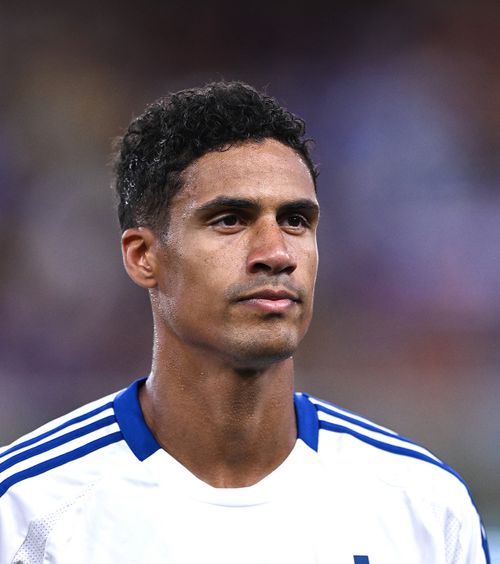 Doar 23 de minute  Como vrea deja să-l dea afară pe  Varane !