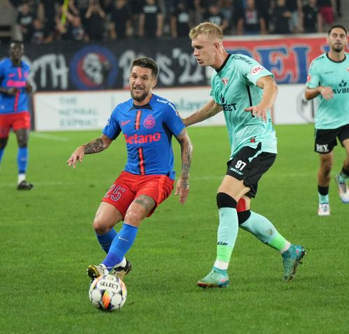 FCSB - UTA 2-0  Campioana iese din  zona retrogradării  după victoria de pe „Arc”