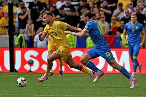 Denis Drăguș, excelent la 3-0 cu Ucraina, s-a transferat în timpul Euro la Trabzon Foto: Imago