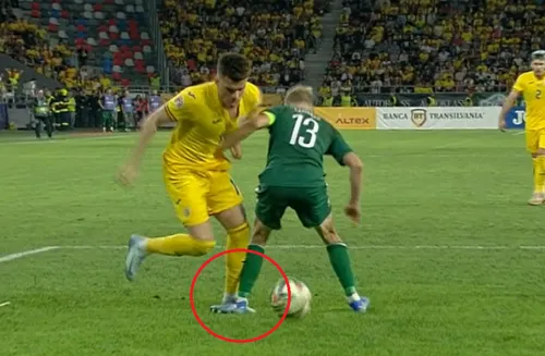 România - Lituania: penalty obținut de Ianis Hagi. Foto: captură Prima TV