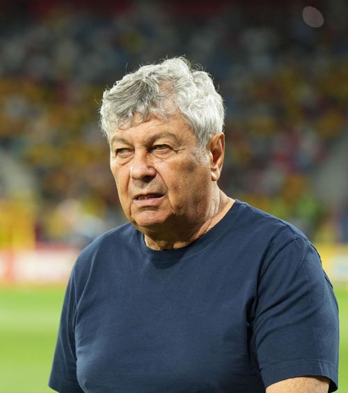 Naționala în toată țara Lucescu insistă ca România să joace și  în alte orașe  din cauza terenului și a fanilor