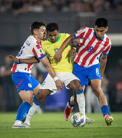 Paraguay-Brazilia 1-0  Dorival  a promis finală de Mondial, dar Seleção are emoții pentru calificarea la turneul din 2026