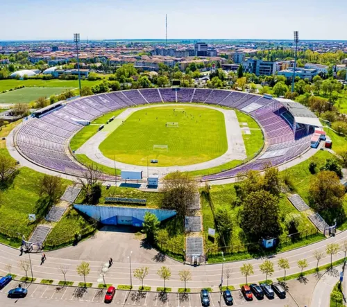 DEMOLAT&nbsp;Unul dintre cele mai mari stadioane din Rom&acirc;nia va fi &icirc;nlocuit de o arenă de 30.000 de locuri