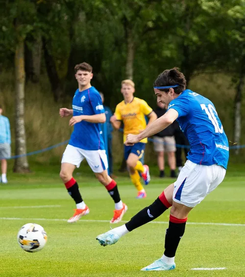 Ianis Hagi, nici la Rangers B! Internaționalul român nu mai are loc  nici la echipa a doua  a clubului!