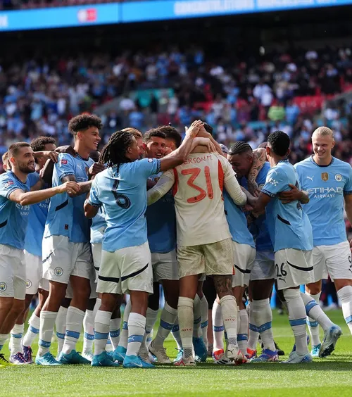 „Cetățenii” tremură  Manchester City riscă să fie  exclusă din toate competițiile , nu doar din Premier League