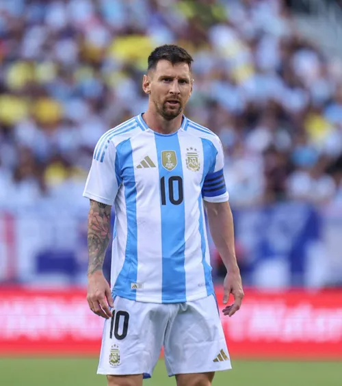 Messi s-a întors   Lotul Argentinei  pentru meciurile din octombrie. Absențe importante pentru Scaloni + o mare surpriză