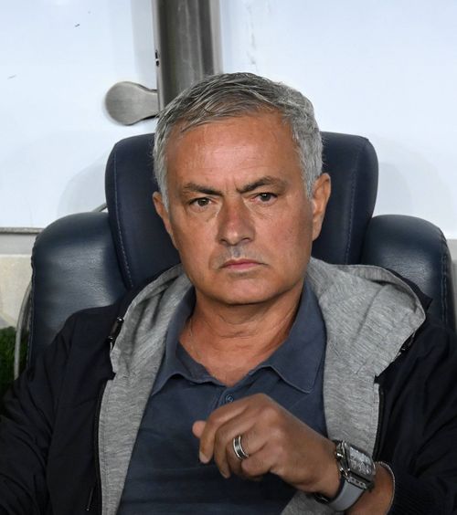 Mourinho fierbe  „The Special One” nu regretă că a ales Fenerbahce:  „Încă simt focul în mine”