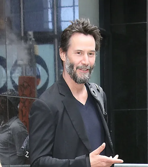 „Matrix” reîncărcat Actorul Keanu Reeves,  debut  pe circuitul de la Indianapolis