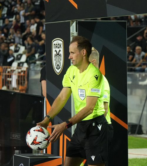 La fel ca LA PAOK - FCSB  Naționala României  va fi arbitrată de același „central” ca în meciul campioanei României din Europa League