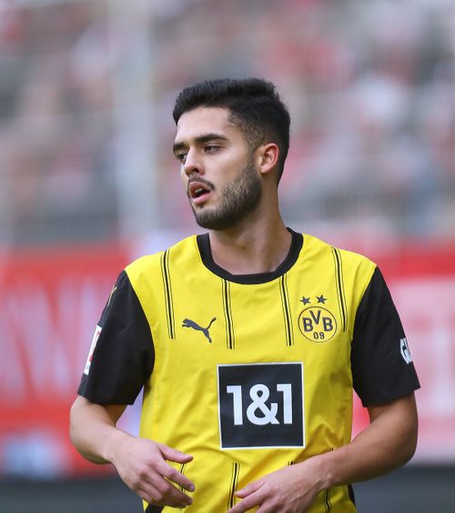 DEFINITIV LA DORTMUND Yan Couto va fi transferat în Germania de la  Manchester City  pentru 30 de milioane de euro