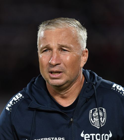 Dan Petrescu, la mare căutare   Antrenorul lui CFR Cluj spune că a avut  „o foarte mare ofertă”  + E deranjat de situația din România: „Nu e corect”