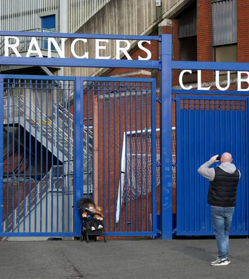 IBROX, BABY!  FCSB joacă pe un stadion cu o istorie de peste 100 de ani: povești din Old Firm +  scena emoționantă  surprinsă azi de GOLAZO.ro