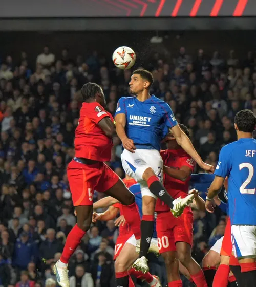 Live  Rangers - FCSB  în etapa #3 din Europa League » Scoţienii majorează diferența + Imagini surprinse de reporterii GOLAZO.ro la stadion