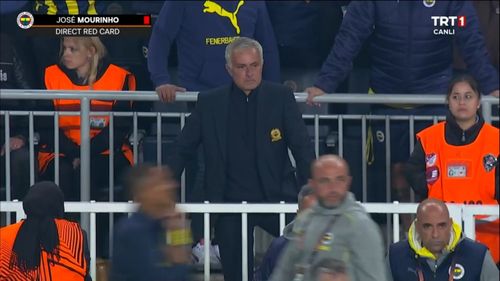 Mourinho, eliminat în Fener - United