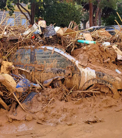 „Horror. Ca după bombă sau tsunami” Un jucător al Valenciei povestește cum a găsit localitatea  lovită brutal de inundații