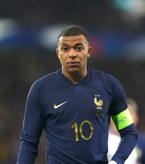 Mbappe s-a săturat Nu mai vrea să joace la națională  sub comanda lui Deschamps . Motivele invocate de starul francez