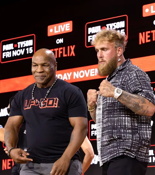 Jake Paul promite un KO!  Mesajul influencerului înaintea  meciului cu Mike Tyson : „M-am născut pentru asta” + Cum arată cei doi boxeri