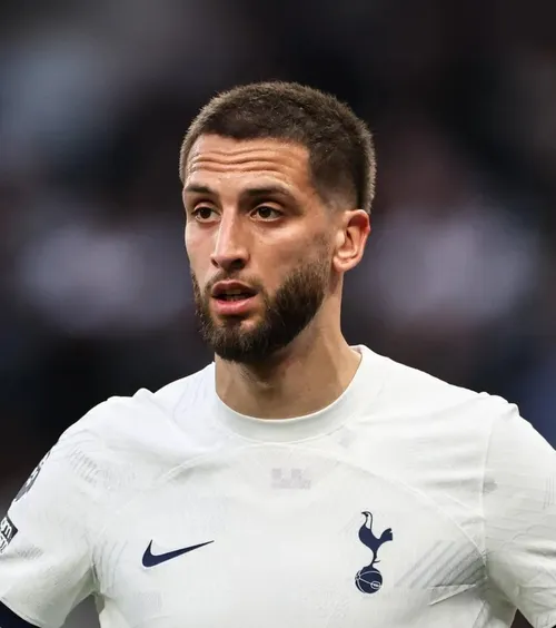 Bentancur, suspendat 7 meciuri  Jucătorul lui Tottenham a fost sancționat după un  comentariu rasist  la adresa lui Son 