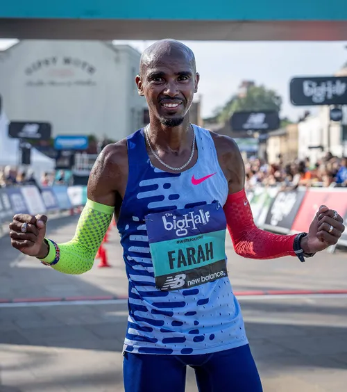 I-a alergat pe hoți   Mo Farah , sprint în urmărirea unor indivizi care-i furaseră telefonul