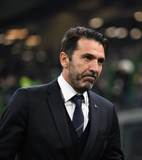 „Merita 5 Baloane de Aur”  Pe cine a ales Gianluigi Buffon când a fost întrebat despre  cel mai bun fotbalist  pe care l-a întâlnit