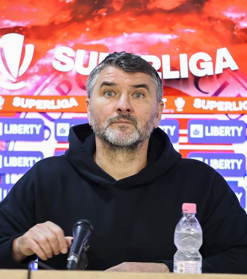 Mihalcea, furios  Mesajul transmis pentru jucătorii Sloboziei, după înfrângerea cu FCSB: „ Mi-e rușine!  Încerc să scot corabia la liman”