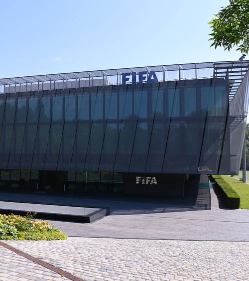 Decizia care va revoluționa fotbalul  FIFA  suspendă  sancțiunile împotriva jucătorilor care își reziliază contractele! Din ce motiv