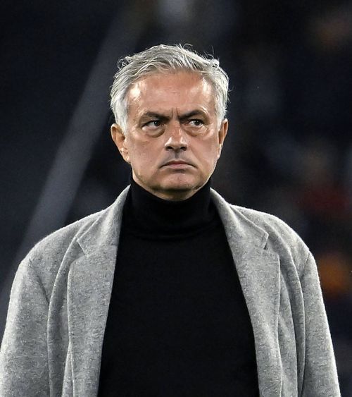 Mourinho îi răspunde lui Pep  The Special One, reacție acidă: „Am  câștigat 3 titluri,  dar am făcut-o curat ”